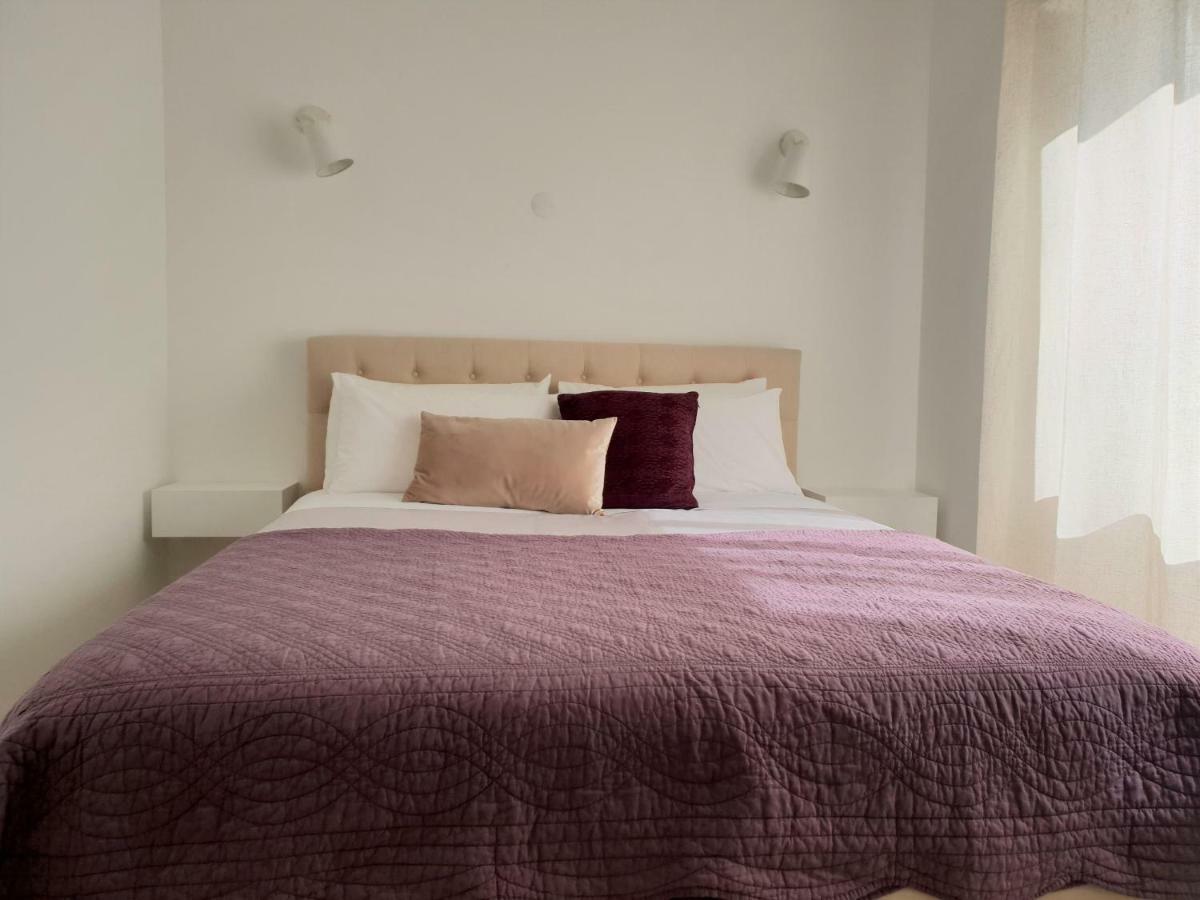 Comfortable And Cozy One Bedroom Flat In กาชไกช์ ภายนอก รูปภาพ